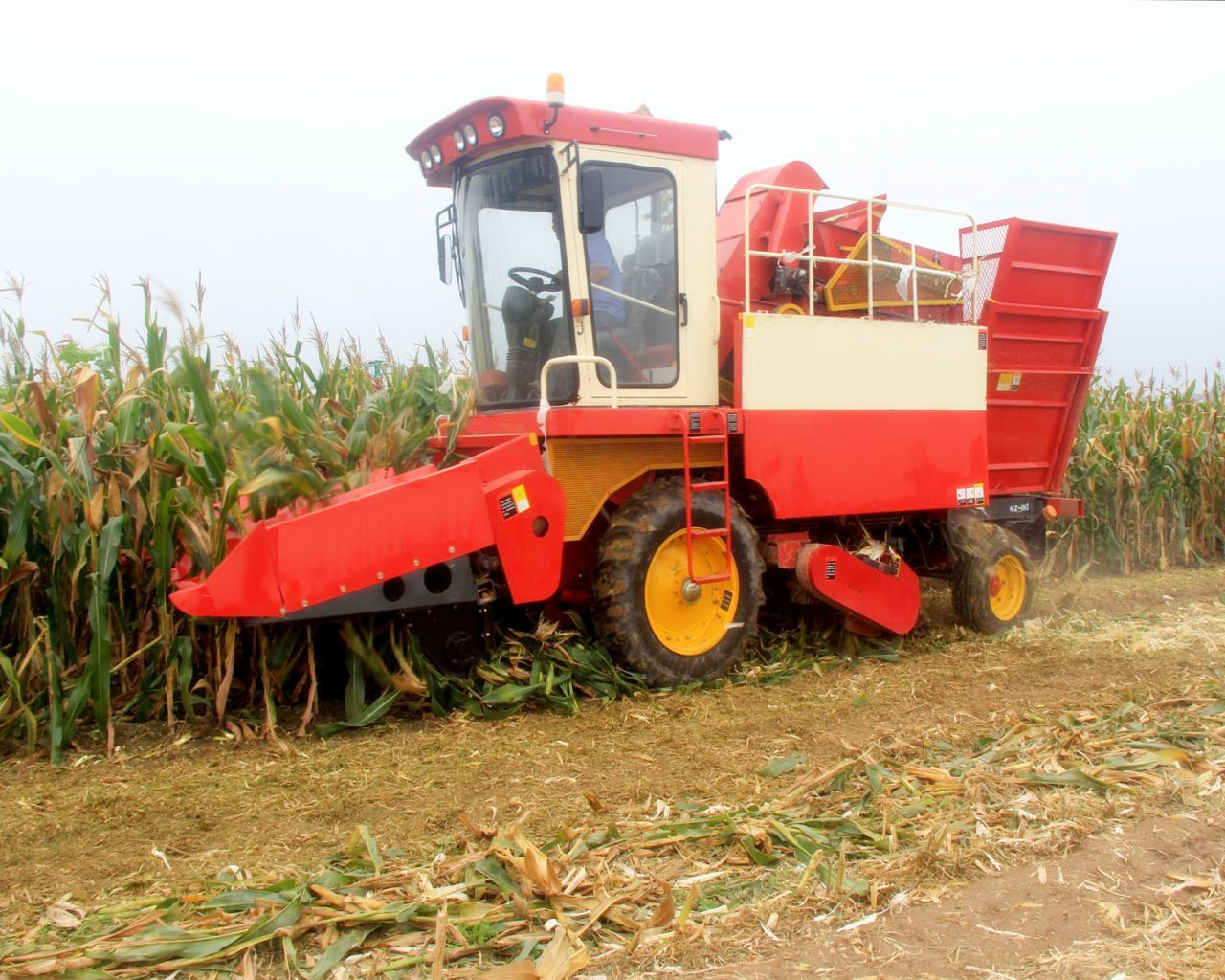 4YZ-3 Corn Harvest Machine